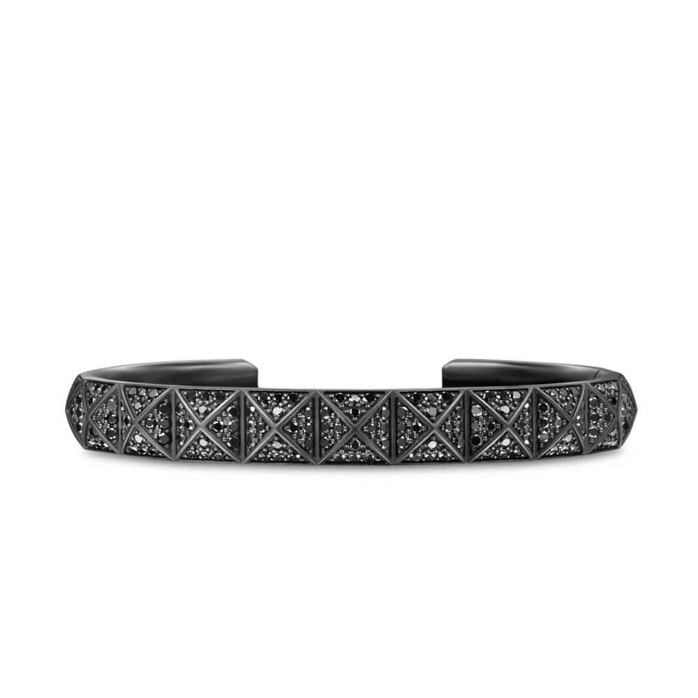 Black titanium • Diamonds, total carat weight range from 3.04 to 3.72 (dependent on size) • Bracelet, 9.3mm • This item can be engraved. Please contact customer care for more information.